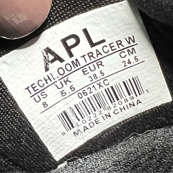 APL Techloom Tracer Running Shoes in Black White Tie Dye - Picture 9 of 9